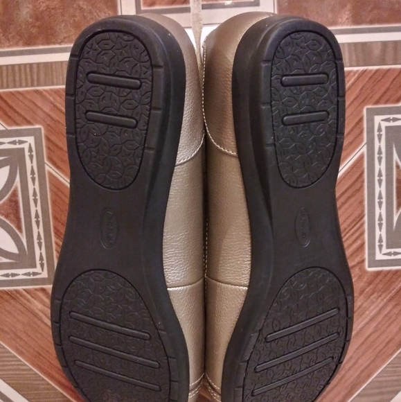 NWT Dr.Scholl's Comfort Cushion Flats - Picture 5 of 8